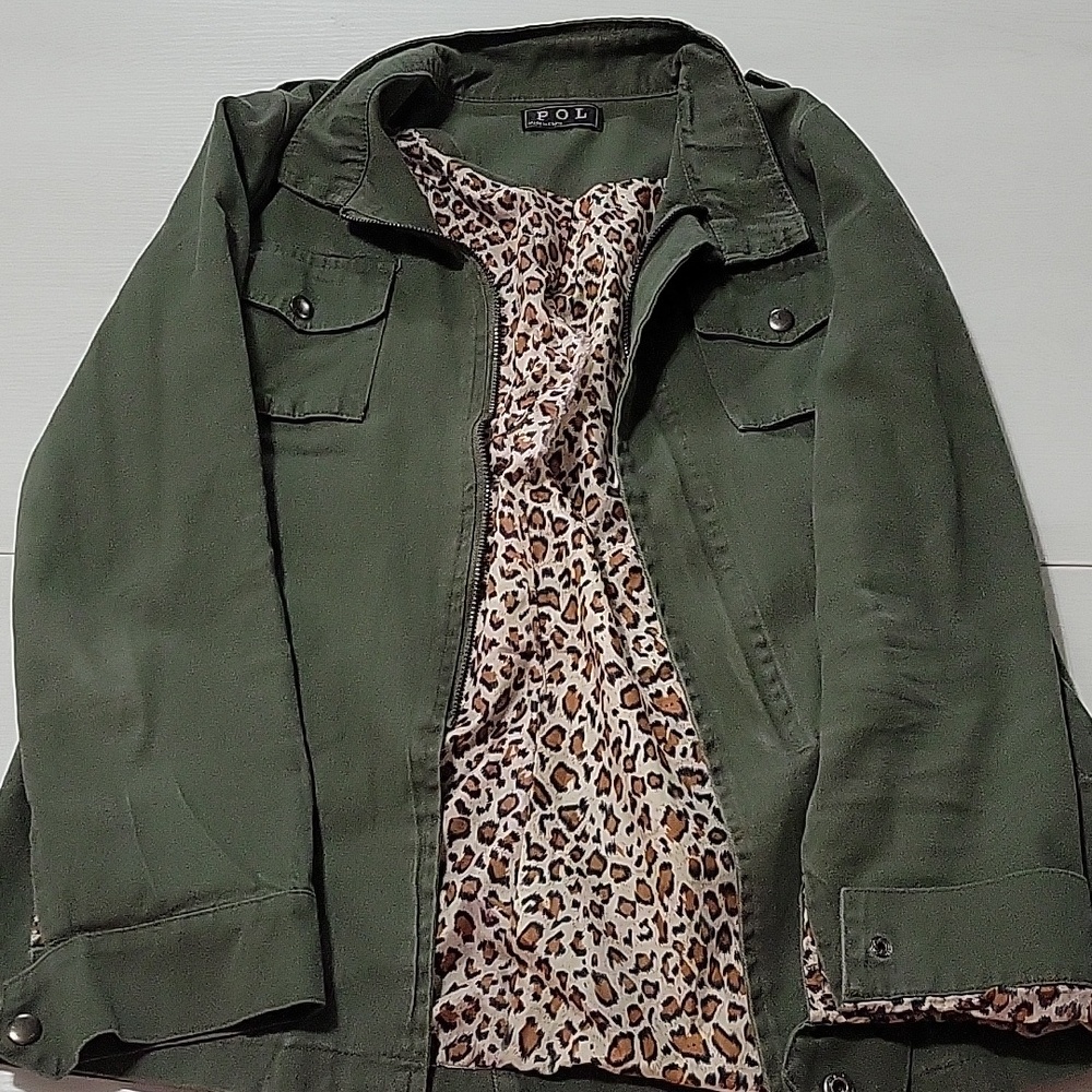 POL Small Olive Utility Jacket with Drawstring Wa… - image 3